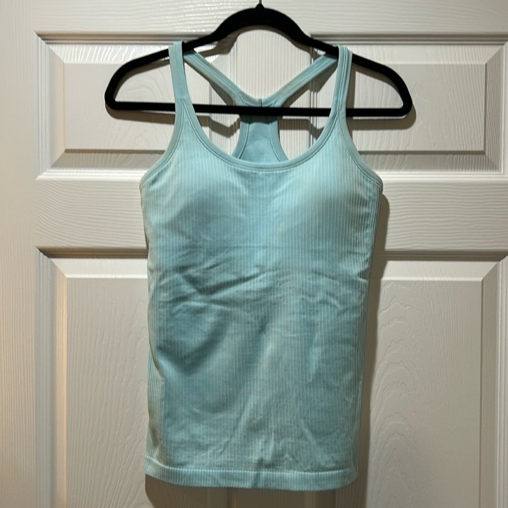 Lululemon Ebb to Street tank